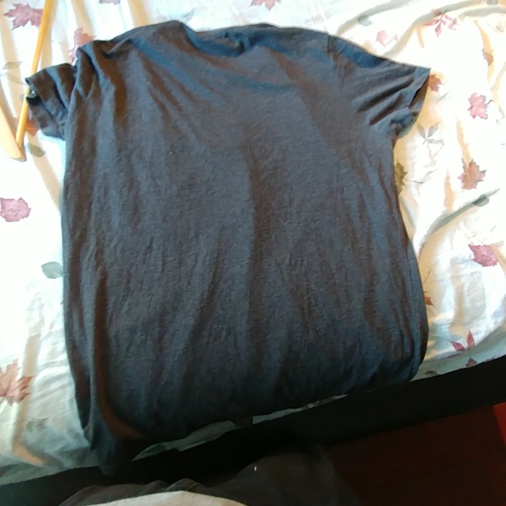 Shirt - Picture 3 of 3